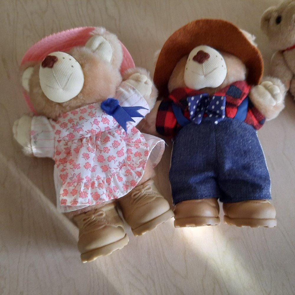 Vintage 80's Wendy's FURSKINS 7" Bears - Farrell, Hattie Set of 2 + extras! - Picture 4 of 16